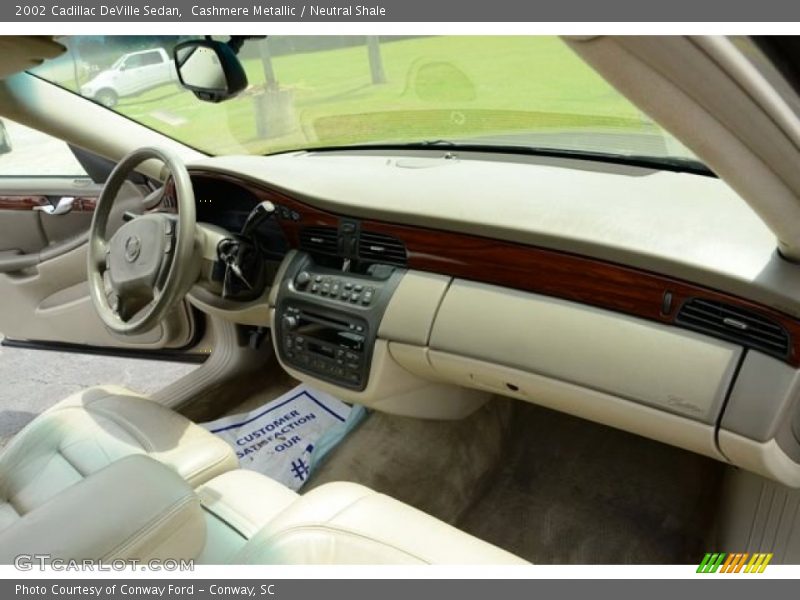 Cashmere Metallic / Neutral Shale 2002 Cadillac DeVille Sedan