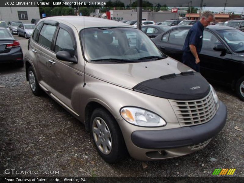 Light Almond Metallic / Taupe 2002 Chrysler PT Cruiser