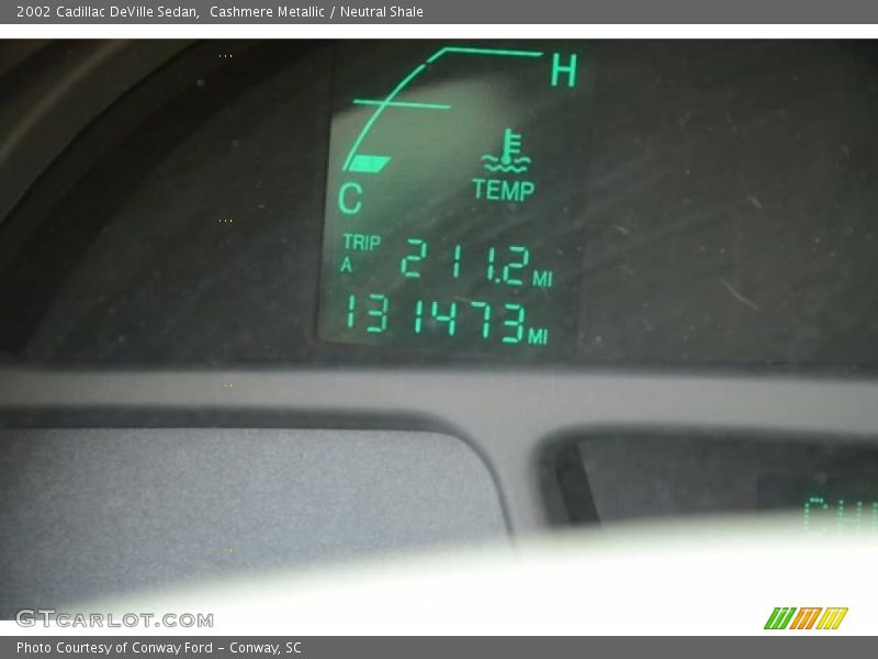 Cashmere Metallic / Neutral Shale 2002 Cadillac DeVille Sedan