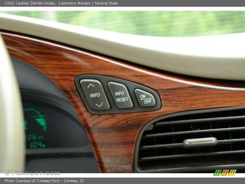 Cashmere Metallic / Neutral Shale 2002 Cadillac DeVille Sedan