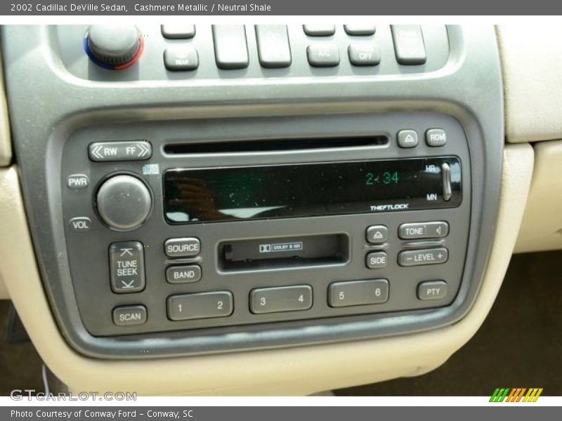 Cashmere Metallic / Neutral Shale 2002 Cadillac DeVille Sedan