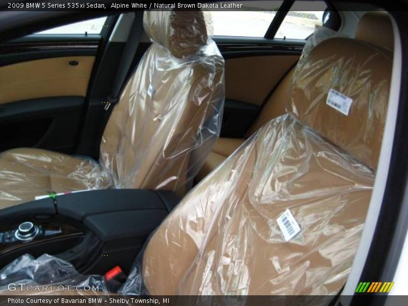 Alpine White / Natural Brown Dakota Leather 2009 BMW 5 Series 535xi Sedan