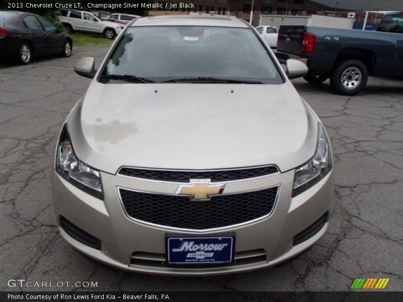 Champagne Silver Metallic / Jet Black 2013 Chevrolet Cruze LT