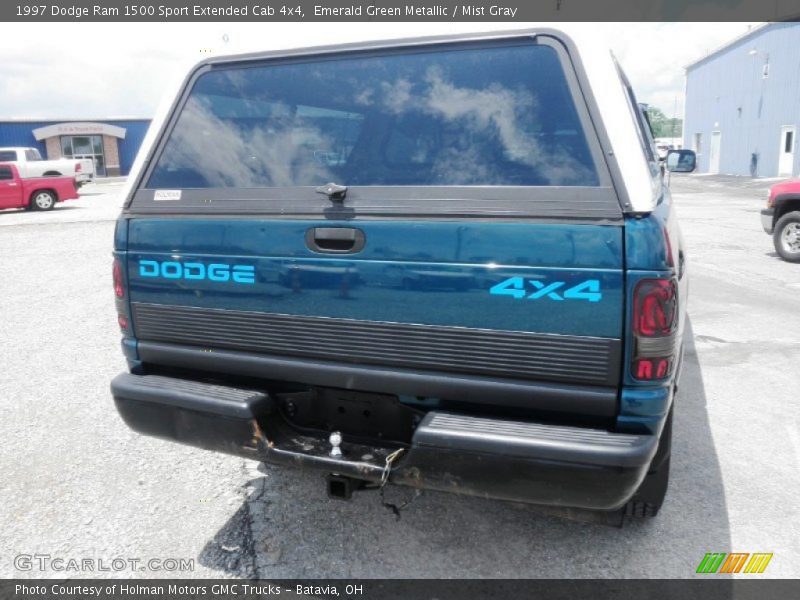 Emerald Green Metallic / Mist Gray 1997 Dodge Ram 1500 Sport Extended Cab 4x4