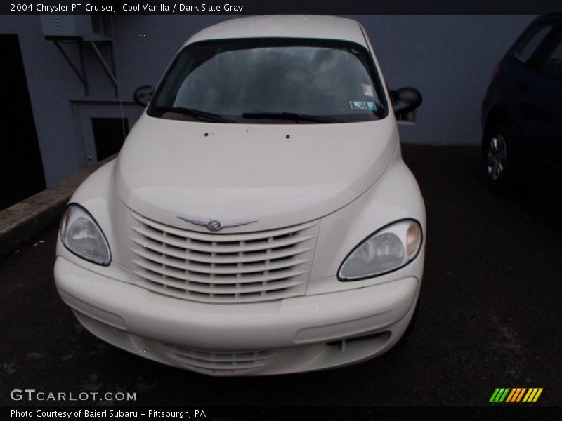 Cool Vanilla / Dark Slate Gray 2004 Chrysler PT Cruiser