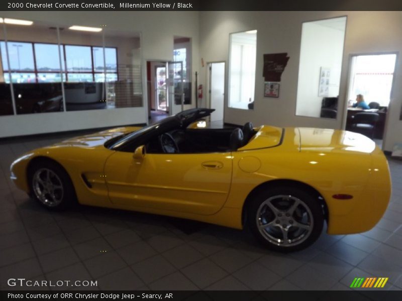 Millennium Yellow / Black 2000 Chevrolet Corvette Convertible