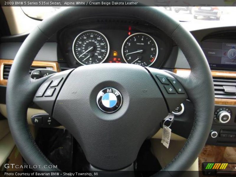Alpine White / Cream Beige Dakota Leather 2009 BMW 5 Series 535xi Sedan