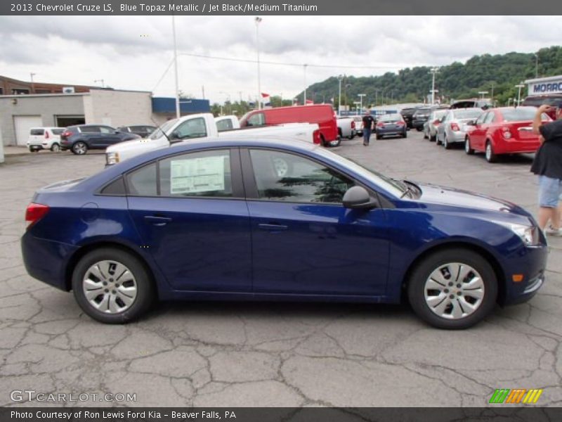 Blue Topaz Metallic / Jet Black/Medium Titanium 2013 Chevrolet Cruze LS
