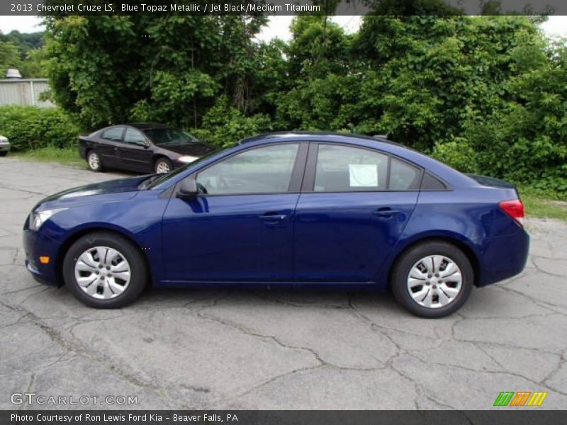 Blue Topaz Metallic / Jet Black/Medium Titanium 2013 Chevrolet Cruze LS