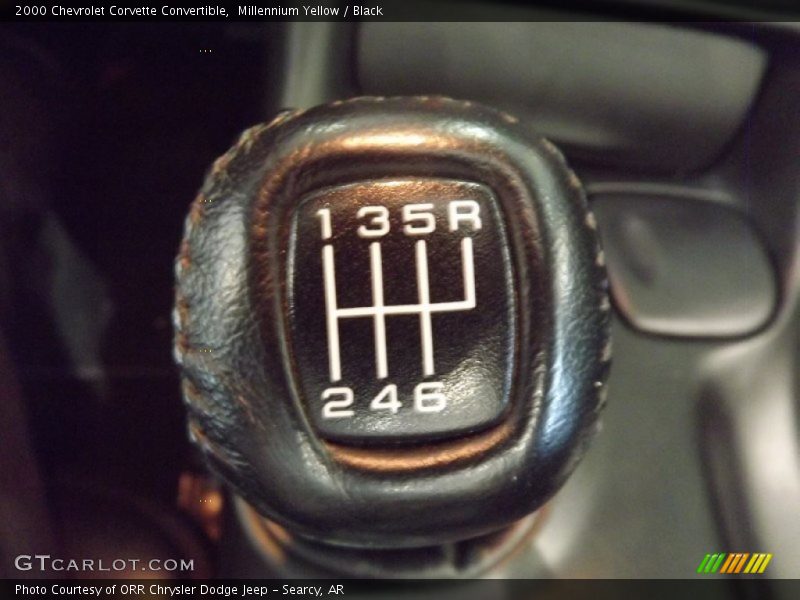 Millennium Yellow / Black 2000 Chevrolet Corvette Convertible