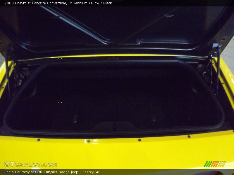 Millennium Yellow / Black 2000 Chevrolet Corvette Convertible