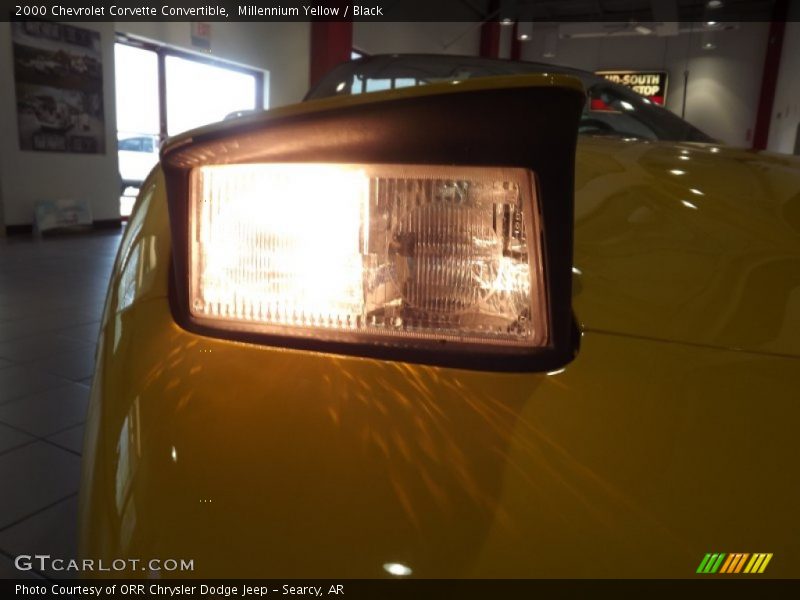 Millennium Yellow / Black 2000 Chevrolet Corvette Convertible