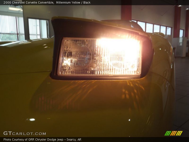 Millennium Yellow / Black 2000 Chevrolet Corvette Convertible