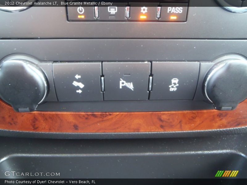 Blue Granite Metallic / Ebony 2012 Chevrolet Avalanche LT