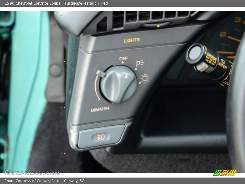 Controls of 1990 Corvette Coupe