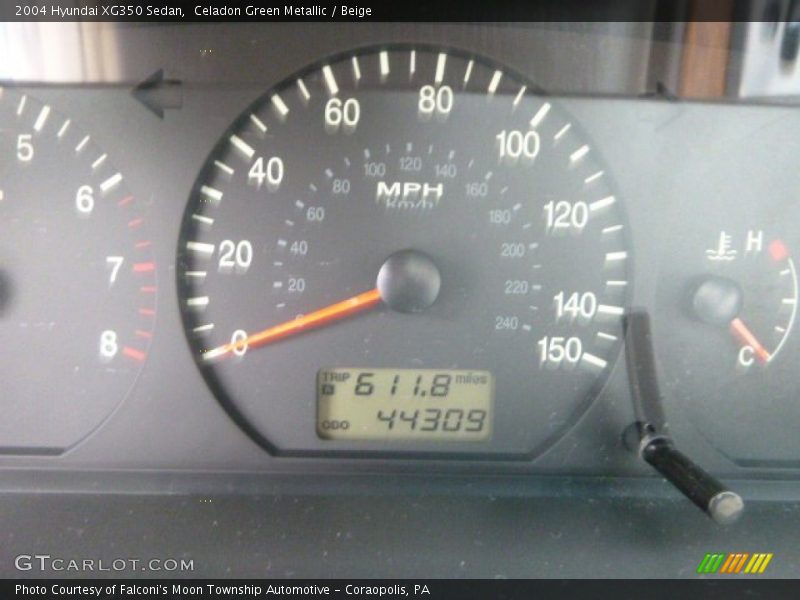 Celadon Green Metallic / Beige 2004 Hyundai XG350 Sedan