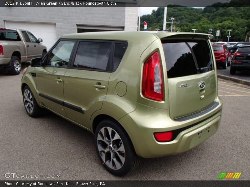  2013 Soul ! Alien Green