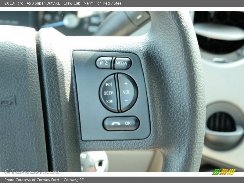 Controls of 2013 F450 Super Duty XLT Crew Cab