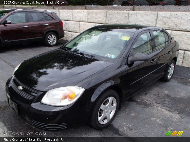 Black / Gray 2005 Chevrolet Cobalt Sedan