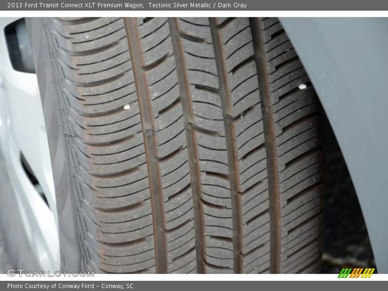 Tectonic Silver Metallic / Dark Gray 2013 Ford Transit Connect XLT Premium Wagon