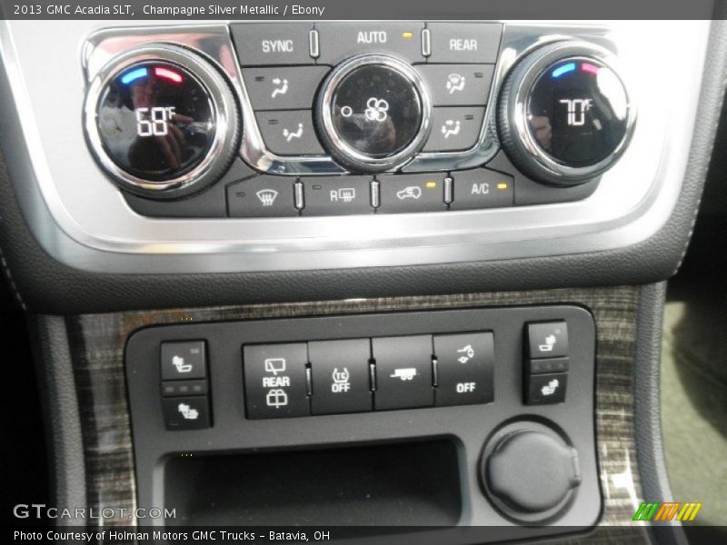 Champagne Silver Metallic / Ebony 2013 GMC Acadia SLT