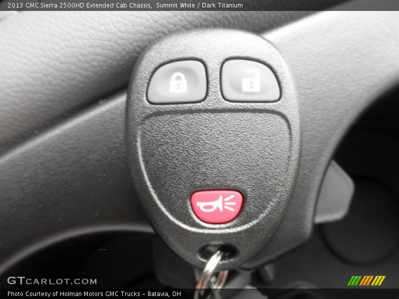 Summit White / Dark Titanium 2013 GMC Sierra 2500HD Extended Cab Chassis
