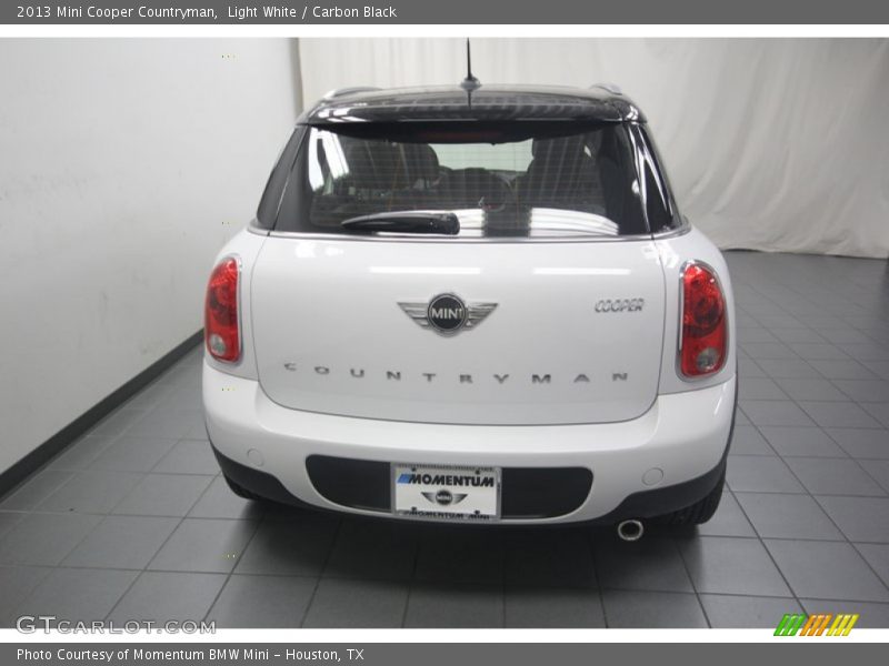 Light White / Carbon Black 2013 Mini Cooper Countryman