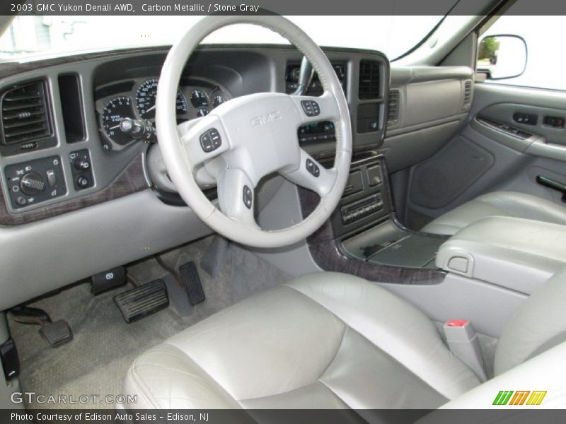 Carbon Metallic / Stone Gray 2003 GMC Yukon Denali AWD
