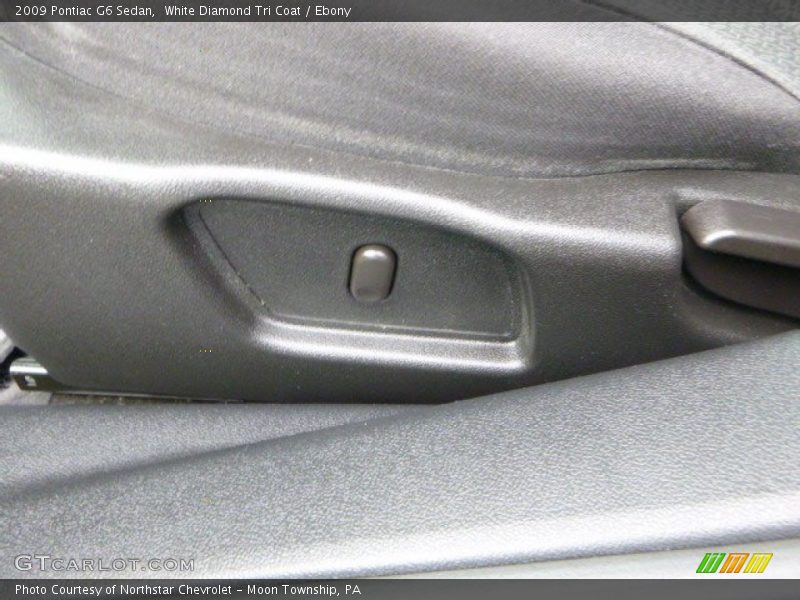 White Diamond Tri Coat / Ebony 2009 Pontiac G6 Sedan