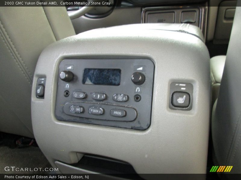 Carbon Metallic / Stone Gray 2003 GMC Yukon Denali AWD