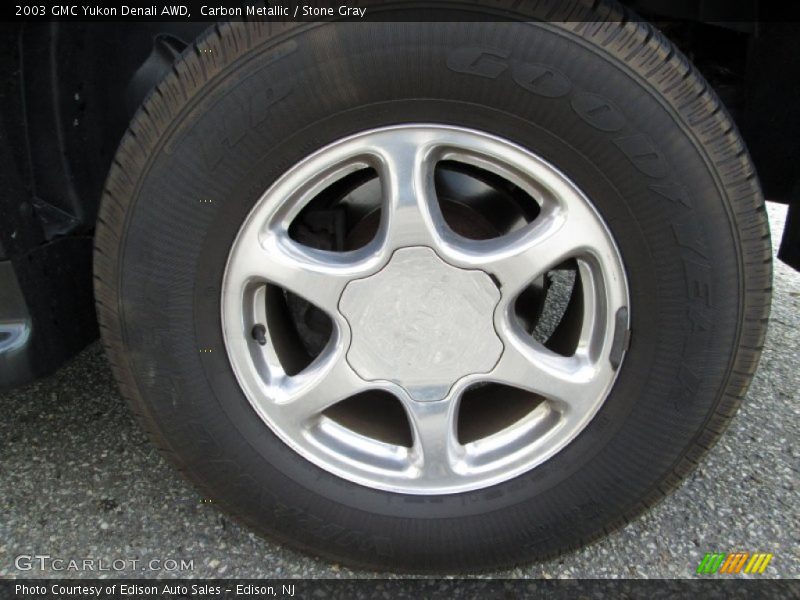 Carbon Metallic / Stone Gray 2003 GMC Yukon Denali AWD