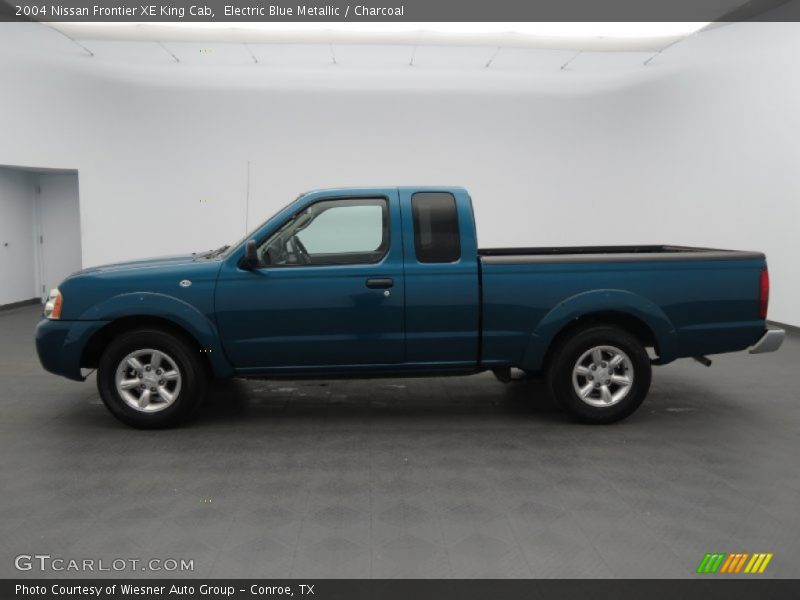 Electric Blue Metallic / Charcoal 2004 Nissan Frontier XE King Cab
