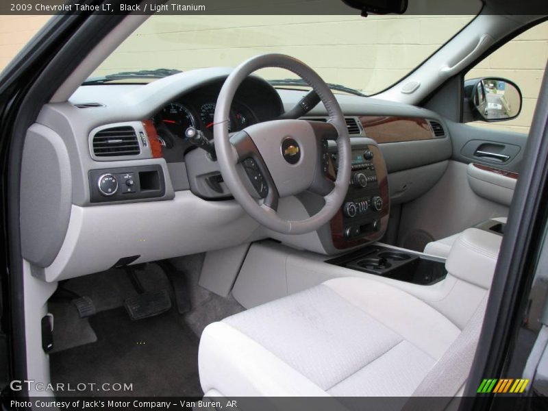 Black / Light Titanium 2009 Chevrolet Tahoe LT
