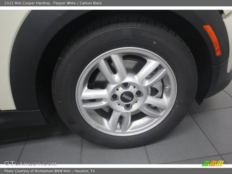 Pepper White / Carbon Black 2013 Mini Cooper Hardtop