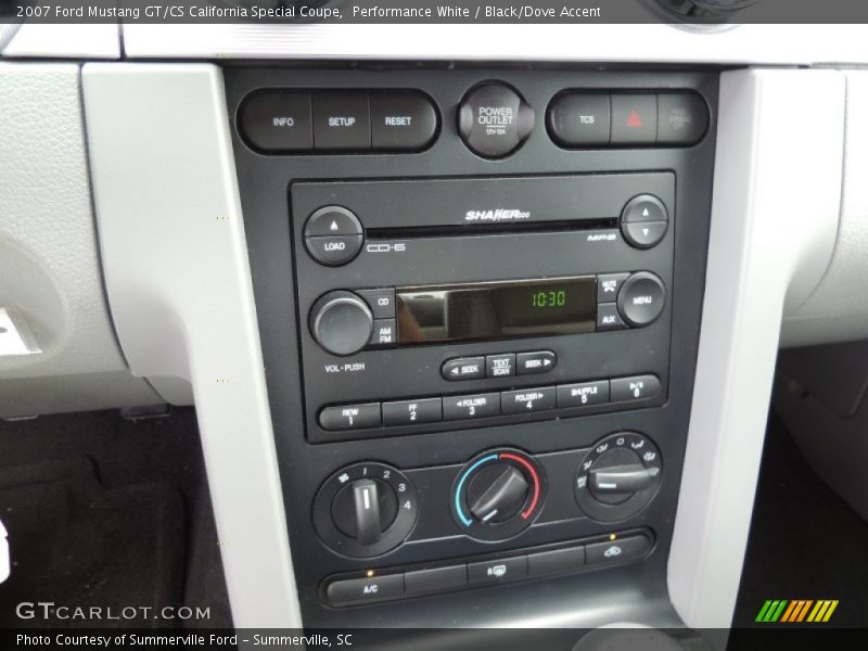 Performance White / Black/Dove Accent 2007 Ford Mustang GT/CS California Special Coupe