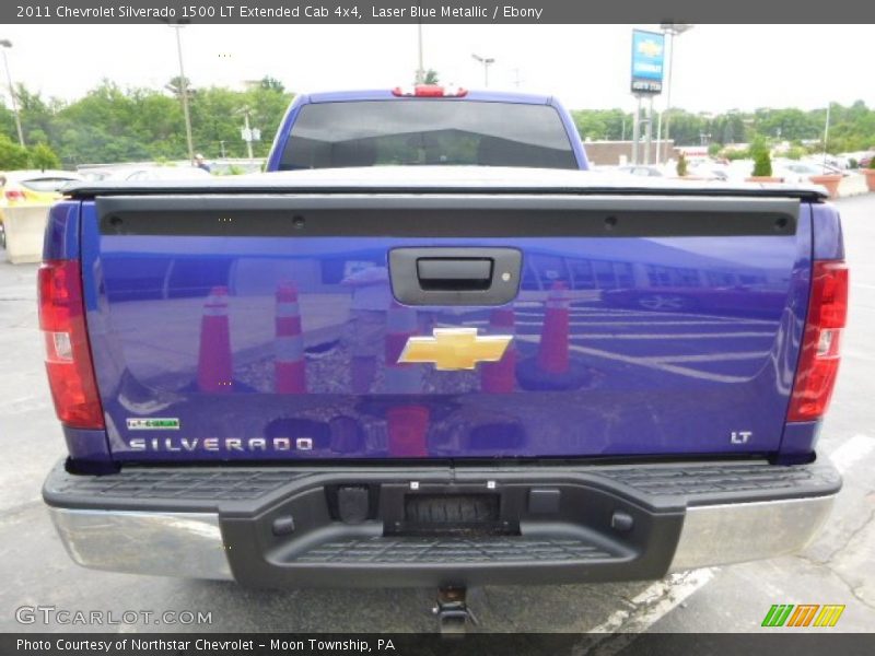 Laser Blue Metallic / Ebony 2011 Chevrolet Silverado 1500 LT Extended Cab 4x4