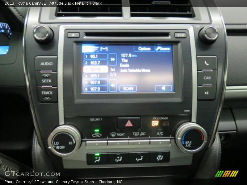 Attitude Black Metallic / Black 2013 Toyota Camry SE