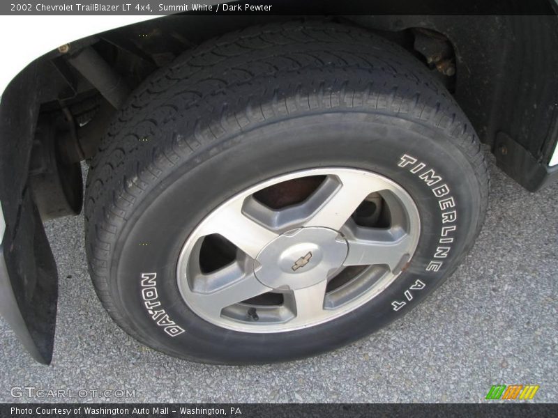 Summit White / Dark Pewter 2002 Chevrolet TrailBlazer LT 4x4
