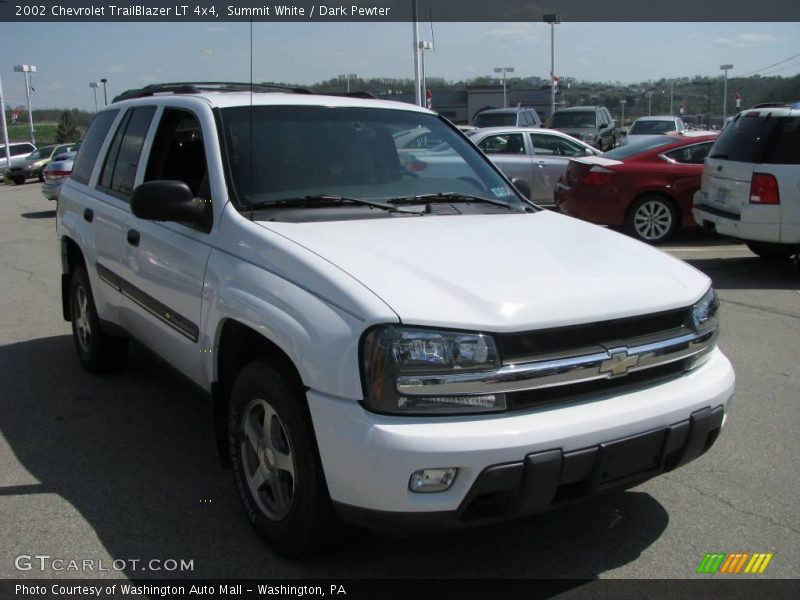 Summit White / Dark Pewter 2002 Chevrolet TrailBlazer LT 4x4