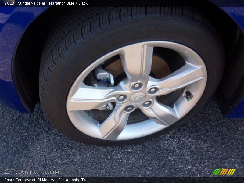 Marathon Blue / Black 2013 Hyundai Veloster