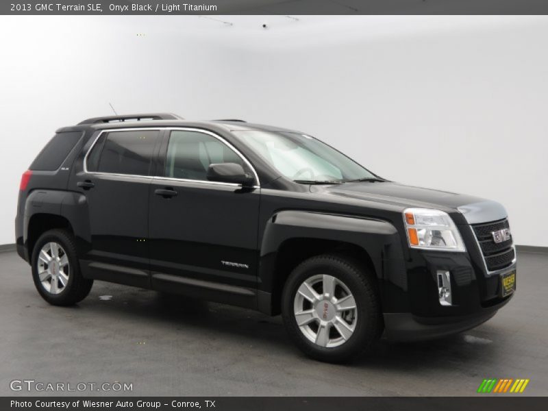 Onyx Black / Light Titanium 2013 GMC Terrain SLE