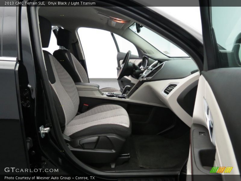 Onyx Black / Light Titanium 2013 GMC Terrain SLE