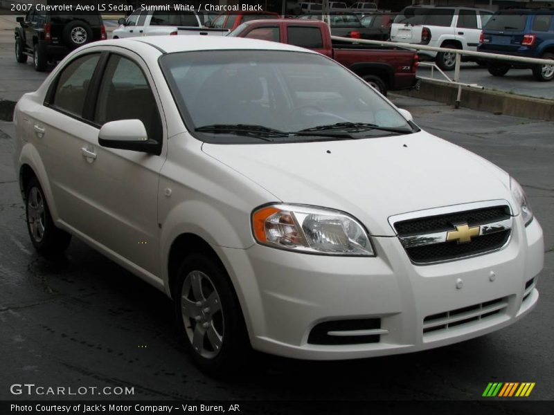 Summit White / Charcoal Black 2007 Chevrolet Aveo LS Sedan