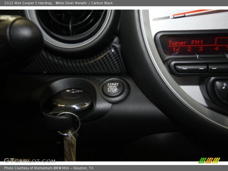 White Silver Metallic / Carbon Black 2013 Mini Cooper S Hardtop