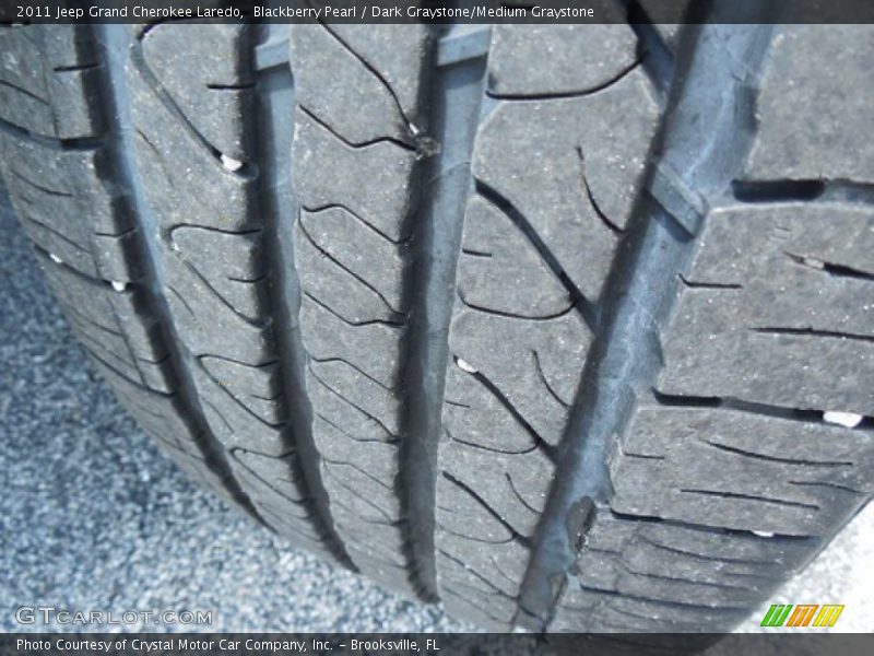 Blackberry Pearl / Dark Graystone/Medium Graystone 2011 Jeep Grand Cherokee Laredo
