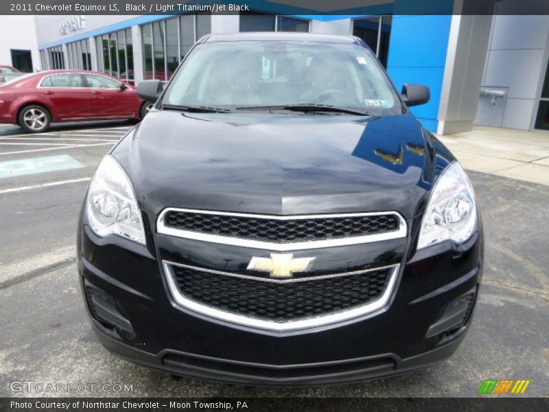 Black / Light Titanium/Jet Black 2011 Chevrolet Equinox LS