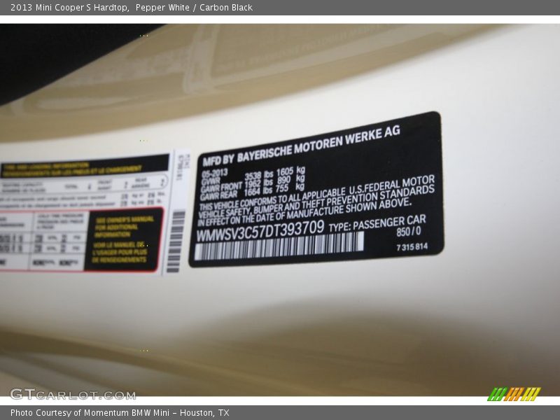 Pepper White / Carbon Black 2013 Mini Cooper S Hardtop