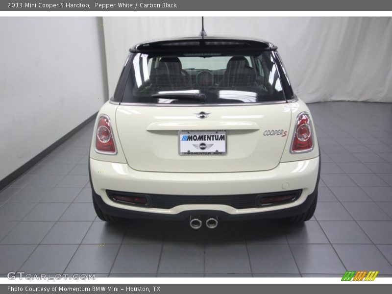 Pepper White / Carbon Black 2013 Mini Cooper S Hardtop