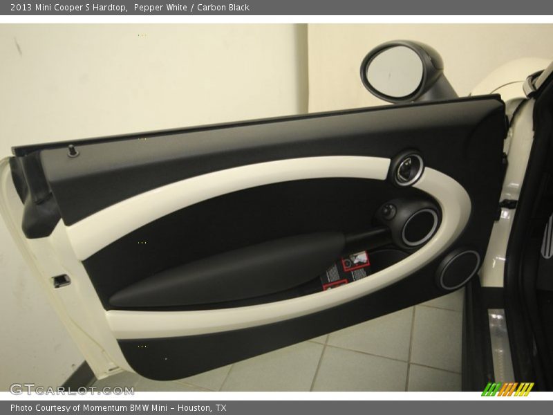 Pepper White / Carbon Black 2013 Mini Cooper S Hardtop