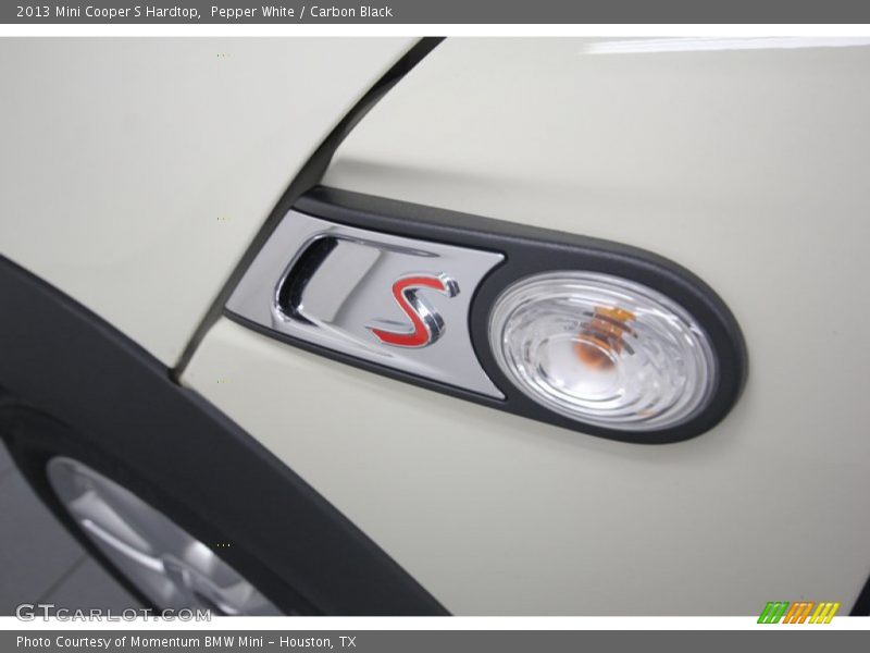 Pepper White / Carbon Black 2013 Mini Cooper S Hardtop